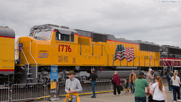 UP1776&nbsp;&lpar;SD70M&rpar;