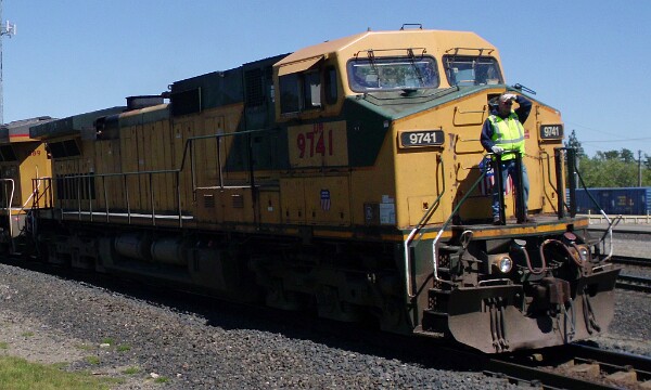 UP9741 &lpar;C44-9W&rpar;