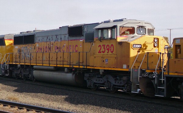 UP2390&nbsp;&lpar;SD60M&rpar;