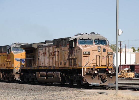UP6581&nbsp;&lpar;C44AC&rpar;