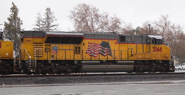 UP3068&nbsp;&lpar;SD70AH&rpar;*