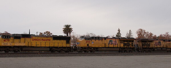 UP7952&nbsp;&lpar;C45ACCTE&rpar; - UP2710&nbsp;&lpar;C45AH&rpar; - UP4179&nbsp;&lpar;SD70M&rpar;