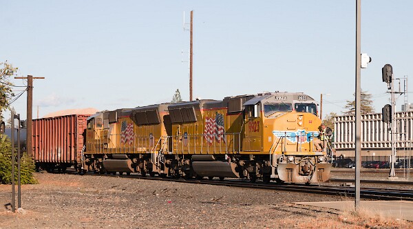 UP9923&nbsp;&lpar;SD59MX&rpar; - UP9910&nbsp;&lpar;SD59MX&rpar;