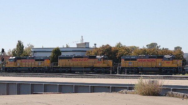 UPY1007&nbsp;&lpar;GP22T4&rpar; - UP1863&nbsp;&lpar;SD40N&rpar; - UPY1000&nbsp;&lpar;GP22T4&rpar;