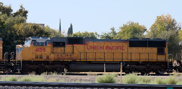 UP4159&nbsp;&lpar;SD70M&rpar;