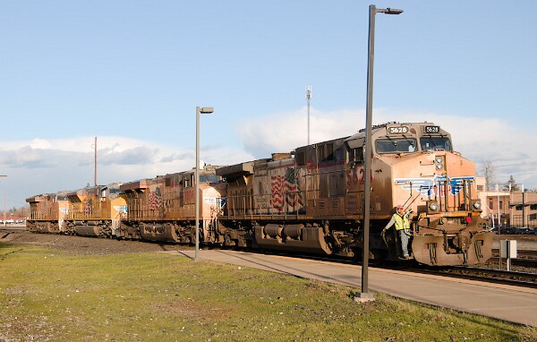 UP5628&nbsp;&lpar;C44ACCTE&rpar; - UP7806&nbsp;&lpar;C45ACCTE&rpar; - UP3075&nbsp;&lpar;SD70AH&rpar;* - UP2721&nbsp;&lpar;C45AH&rpar;