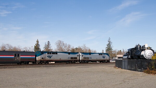 AMTK176&nbsp;&lpar;P42DC&rpar; - AMTK22&nbsp;&lpar;P42DC&rpar; - SP2252&nbsp;&lpar;4-6-0&rpar;