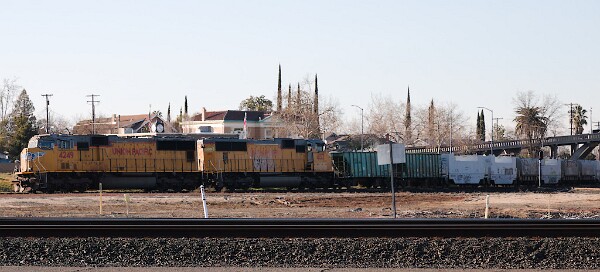 UP4249&nbsp;&lpar;SD70M&rpar; - UP4153&nbsp;&lpar;SD70M&rpar;