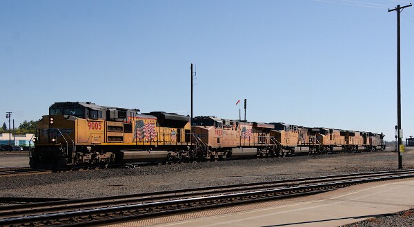 UP9005&nbsp;&lpar;SD70AH&rpar; - UP7855&nbsp;&lpar;C45ACCTE&rpar; - UP6557&nbsp;&lpar;C44AC&rpar; - UP4112&nbsp;&lpar;SD70M&rpar; - UP4348&nbsp;&lpar;SD70M&rpar; - UP6236&nbsp;&lpar;C44-AC&rpar;