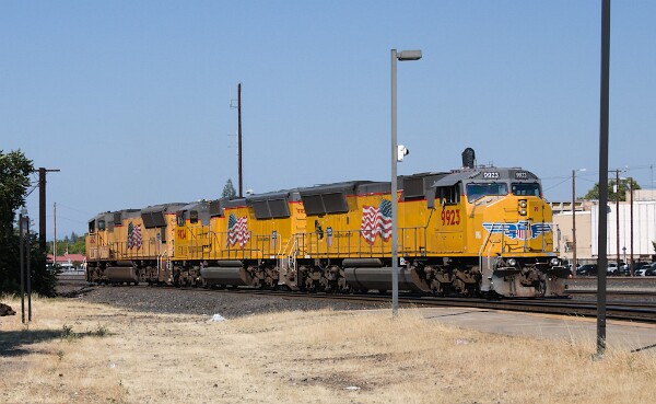 UP4845&nbsp;&lpar;SD70M&rpar; - UP9924&nbsp;&lpar;SD59MX&rpar; - UP9923&nbsp;&lpar;SD59MX&rpar;