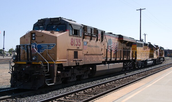 UP8135&nbsp;&lpar;C45AH&rpar; - UP1488&nbsp;&lpar;GP40-2&rpar; - UP6701&nbsp;&lpar;C44AC&rpar;