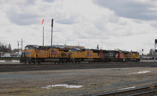 UP7943&nbsp;&lpar;C45ACCTE&rpar; - UP5170&nbsp;&lpar;SD70M&rpar; - CN5682&nbsp;&lpar;SD75I&rpar; - UP7149&nbsp;&lpar;C44ACM&rpar;