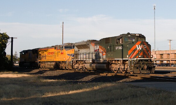 UP1983&nbsp;&lpar;SD70ACe&rpar; - UP7448&nbsp;&lpar;C45ACCTE&rpar; - UP3802&nbsp;&lpar;SD70M&rpar;
