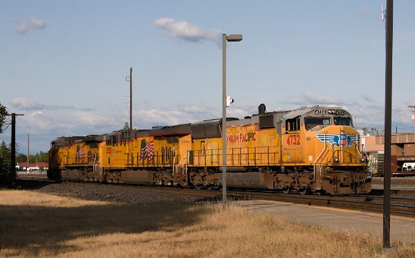 UP6259&nbsp;&lpar;C44AC&rpar; - UP2550&nbsp;&lpar;C45AH&rpar; - UP4732&nbsp;&lpar;SD70M&rpar;