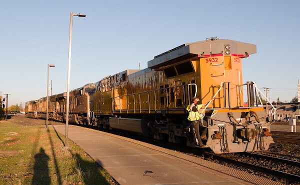 UP5932&nbsp;&lpar;C44ACM&rpar; - UP7975&nbsp;&lpar;C45ACCTE&rpar; - UP3789&nbsp;&lpar;SD70M&rpar; - UP6164&nbsp;&lpar;C44AC&rpar;