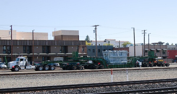 Hey, that's not a train! Part Two - An Omega Morgan Dual&nbsp;Lane&nbsp;Trailer.