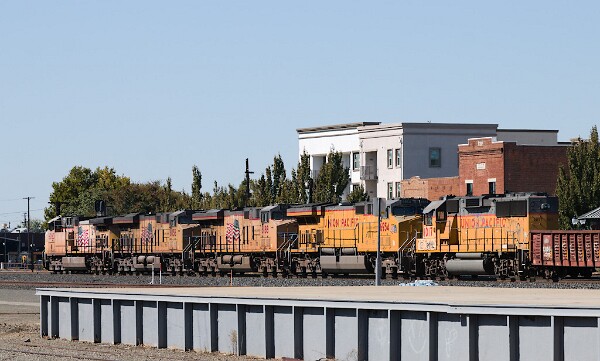 UP6063&nbsp;&lpar;C44ACCTE&rpar; - UP8056&nbsp;&lpar;C45ACCTE&rpar; - UP8188&nbsp;&lpar;C45AH&rpar; - UP6954&nbsp;&lpar;C44ACM&rpar; - UP1017&nbsp;&lpar;SD60&rpar;