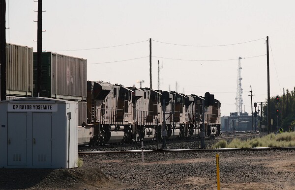 UP7466&nbsp;&lpar;C45ACCTE&rpar; - UP8424&nbsp;&lpar;SD70ACE&rpar; - UP8747&nbsp;&lpar;SD70ACe&rpar; - UP7723&nbsp;&lpar;C45ACCTE&rpar; - UP3052&nbsp;&lpar;SD70AH&rpar;&ast;