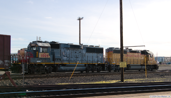 UP1347&nbsp;&lpar;GP40-2&rpar; - UP1005&nbsp;&lpar;GP60&rpar;