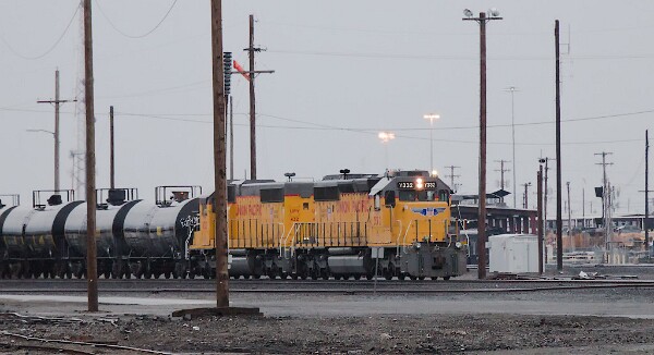 UPY332&nbsp;&lpar;SD40N&rpar; - UPY432&nbsp;&lpar;PS6B&rpar;