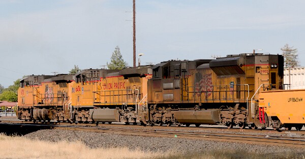 UP6751&nbsp;&lpar;C44AC&rpar; - UP6474&nbsp;&lpar;C44ACM&rpar; - UP8903&nbsp;&lpar;SD70AH&rpar;