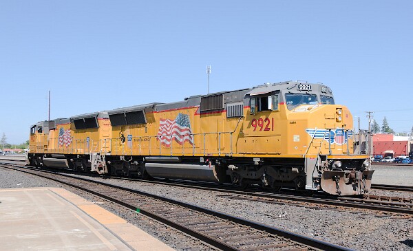 UP9927&nbsp;&lpar;SD59MX&rpar; - UP9921&nbsp;&lpar;SD59MX&rpar;