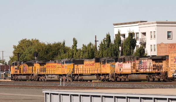 UP8386&nbsp;&lpar;SD70ACE&rpar; - UP5847&nbsp;&lpar;C44ACM&rpar; - UP4107&nbsp;&lpar;SD70M&rpar; - UP5585&nbsp;&lpar;C44ACCTE&rpar;