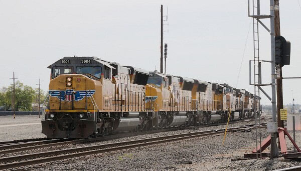 UP9904&nbsp;&lpar;SD59MX&rpar; - UP9912&nbsp;&lpar;SD59MX&rpar; - UP9927&nbsp;&lpar;SD59MX&rpar; - UP5746&nbsp;&lpar;C44ACCTE&rpar; - UP6369&nbsp;&lpar;C44AC&rpar; - UP8326&nbsp;&lpar;SD70ACe&rpar; - UPY619&nbsp;&lpar;GP15-N&rpar; - UP7206&nbsp;&lpar;C44AC&rpar;