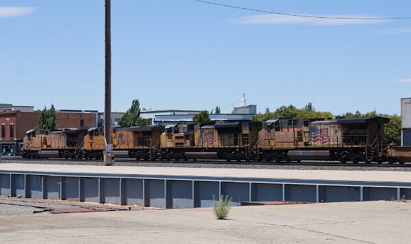 UP7099&nbsp;&lpar;C44ACCTE&rpar; - UP7794&nbsp;&lpar;C45ACCTE&rpar; - UP8565&nbsp;&lpar;SD70ACe&rpar; - UP6053&nbsp;&lpar;C44ACCTE&rpar;