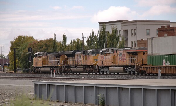 UP7243&nbsp;&lpar;C44ACM&rpar; - UP8952&nbsp;&lpar;SD70AH&rpar; - UP7880&nbsp;&lpar;C45ACCTE&rpar;